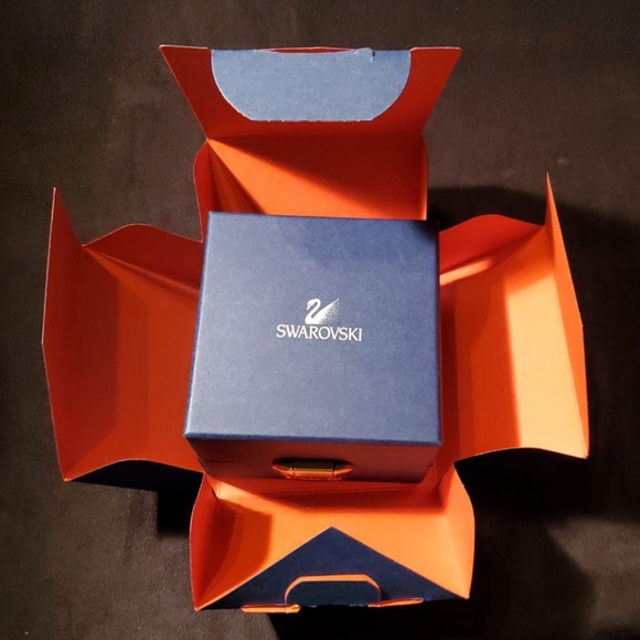 Swarovski Santa - Picture 9 of 15